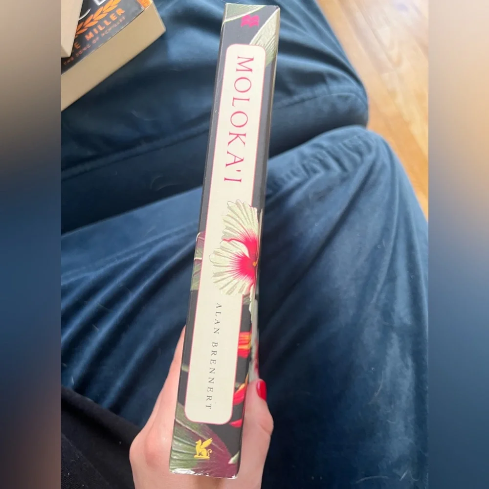 Book - Picture 2 of 3